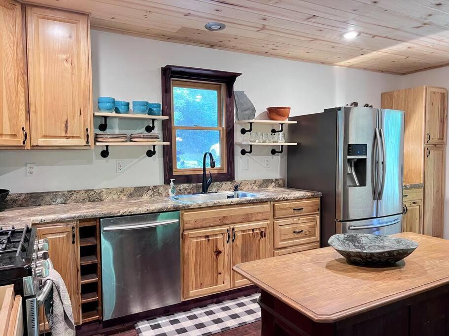 Close To Lake Blue Ridge, Hot Tub, Swing Beds Morganton Extérieur photo